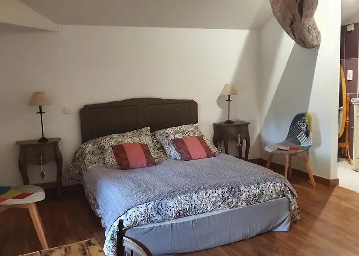 L'oustal D'adele Proche Canal Du Midi Et Moissac 3*