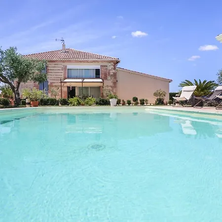 L'oustal D'adele Proche Canal Du Midi Et Moissac Bed & Breakfast 3*